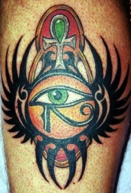 彩色埃及荷鲁斯之眼与图腾纹身图案
