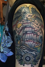肩部彩色老学校的风格航海帆船纹身
