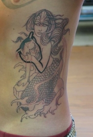腰侧线条美人鱼与海贝壳纹身