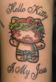 手臂彩色凯蒂猫耶稣纹身图片