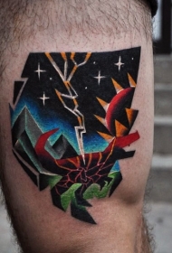 腿部彩色夜间怪物与太阳纹身图案