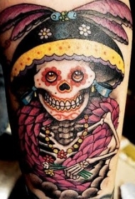 手臂彩色墨西哥骷髅纹身图片