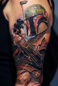 手臂彩色逼真的星球大战主题纹身图案