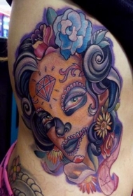 插画风格的彩色腰侧墨西哥女性肖像纹身