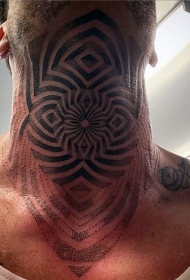 男性脖子黑色催眠图腾纹身图案