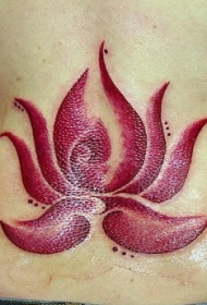 女性腰部红莲花符号纹身图案