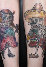 手臂彩色墨西哥夫妇糖骷髅纹身