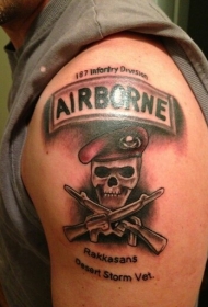 肩部棕色美国陆军骷髅标志纹身图案