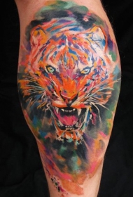 腿部水彩画咆哮的老虎纹身图片