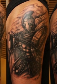 男性肩部盔甲古代战士纹身图案