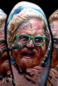 肩部彩色著名音乐家的肖像纹身图案
