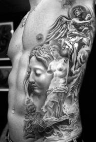腰侧黑白天使雕像纹身图片
