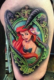 腿部彩色艾莉尔美人鱼画像纹身