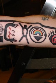 手臂彩色部落印度符号纹身图案