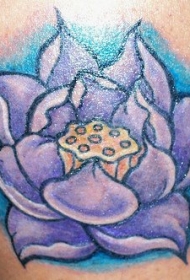 腿部彩色淡紫色莲花纹身图案