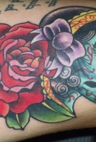 手臂彩色sugar 骷髅玫瑰纹身图案