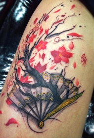 腿部日本传统风格的彩色扇子纹身