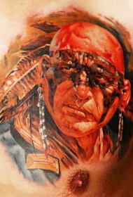 胸部彩色战斗中的印度武士纹身图片