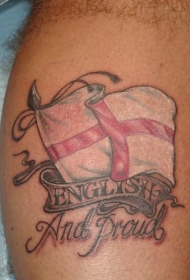 手臂彩色英语和自豪的爱国纹身图案