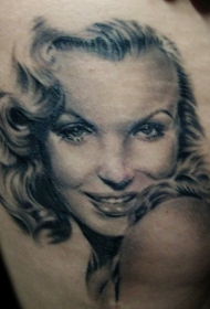 黑灰素描绘欧美诱人的女性肖像纹身