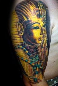 现实主义风格的彩色埃及雕像纹身图案