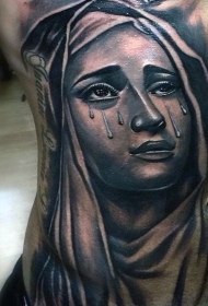 腰侧黑棕色肖像风格哭泣的女人纹身