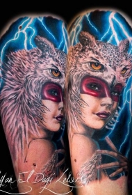 肩部新风格的彩色部落妇女纹身图案
