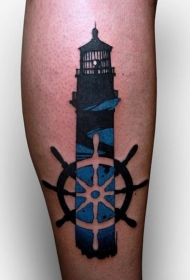 腿部彩色灯塔与船舶方向盘纹身图案