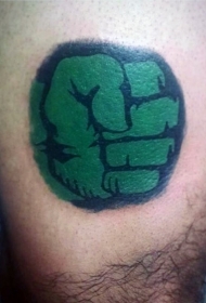 腿部彩色绿巨人标志纹身图片