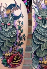 新传统风格的彩色恶魔猫头鹰纹身图片