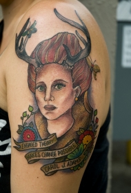 肩部复古风格的彩色图女人纹身