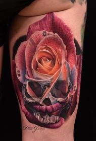 不寻常彩色玫瑰与人类骷髅纹身图案