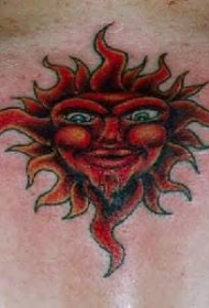 肩部彩色红色人性化阳光纹身图片