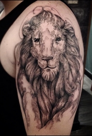 肩部石雕风格彩色狮子纹身图片