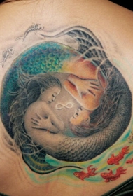 背部彩色阴阳美人鱼无限符号纹身