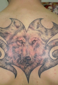 背部部落狼纹身图案