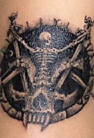 手臂黑灰骷髅骨架纹身图案