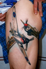 腿部二战战斗机纹身图案