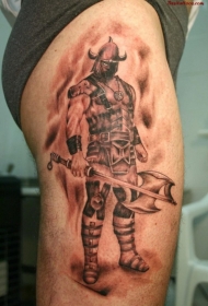 腿部武士纹身图案