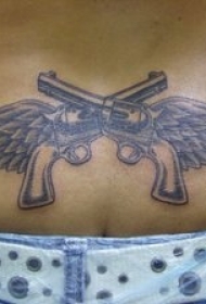 腹部翅膀手枪纹身图案