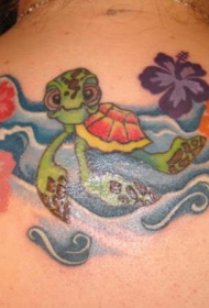 背部彩色乌龟纹身图片