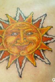 彩色微笑太阳符号纹身图案