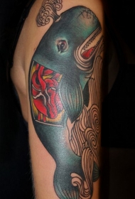 手臂彩色鲨鱼纹身图片