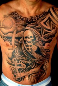 胸部和腹部上帅气的死神骷髅纹身图案