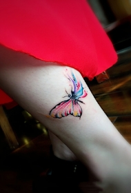 小腿唯美蝴蝶水彩纹身图案