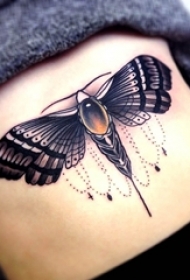 11款漂亮的飞蛾纹身蝴蝶纹身动物图案纹身