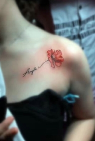 女生锁骨处一只彩色玫瑰花纹身图案