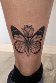 脚踝黑灰蝴蝶与花蕊纹身图案