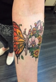 3d蝴蝶纹身 女生手臂上彩色的蝴蝶纹身图片