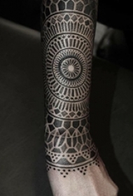 多款手臂上的黑色线条素描创意文艺唯美梵花花纹花臂纹身图案